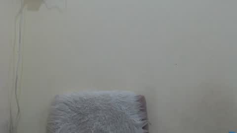 Snapshot of ninewladyboy chatting on 06.14.26 ninew online show from 06.14.26