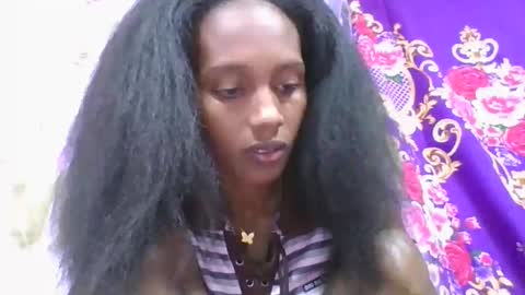 ninie246746 online show from 03.18.26