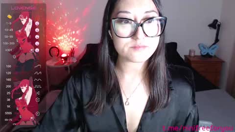 Ninimoon online show from 09.11.25