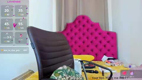 nina dee online show from 12.17.24