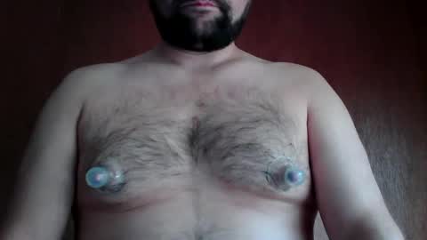 Snapshot of nipps2clamp chatting on 03.08.25 Joe online show from 03.08.25