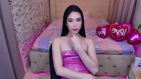 Snapshot of nirafox chatting on 02.17.26 nirafox online show from 02.17.26