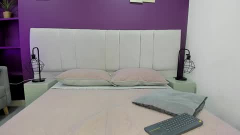 NiraLux online show from 10.14.25