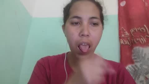 Snapshot of nirisouh chatting on 03.08.25 nirisouh online show from 03.08.25