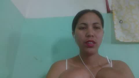 Snapshot of nirisouh chatting on 09.23.25 nirisouh online show from 09.23.25