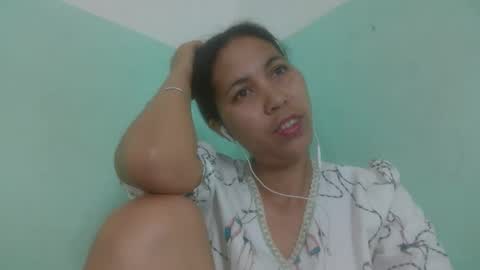 Snapshot of nirisouh chatting on 10.13.25 nirisouh online show from 10.13.25