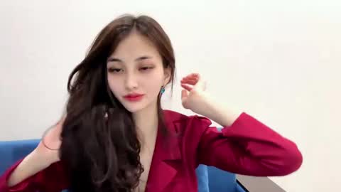 Snapshot of niufrommacau chatting on 02.08.25 Niu online show from 02.08.25