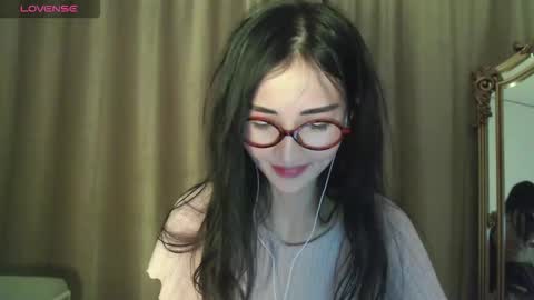 Snapshot of niufrommacau chatting on 10.06.25 Niu online show from 10.06.25