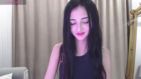 Snapshot of niufrommacau chatting on 10.21.25 Niu online show from 10.21.25