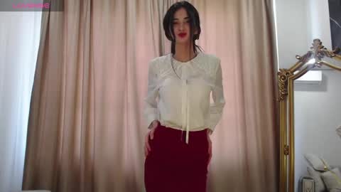 Snapshot of niufrommacau chatting on 10.24.25 Niu online show from 10.24.25