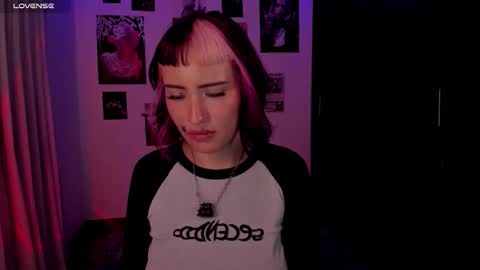 Nixxie  online show from 03.27.26