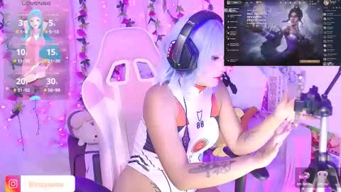 Nixy Sama online show from 12.21.25