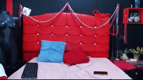 Nixye online show from 11.26.25