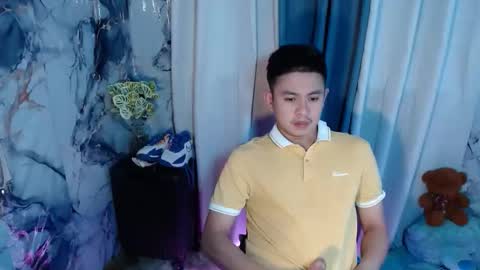 njay_16 online show from 09.18.25