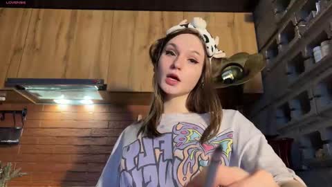 Tears Lora online show from 02.08.26