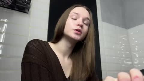 Snapshot of nloraaa chatting on 07.06.26 Tears Lora online show from 07.06.26