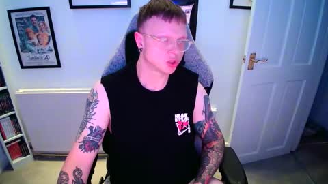 Snapshot of nlrb93 chatting on 09.30.25 BNate93 online show from 09.30.25