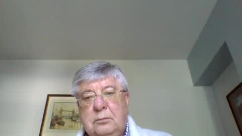Snapshot of nn69uk chatting on 05.21.26 NN69UK online show from 05.21.26