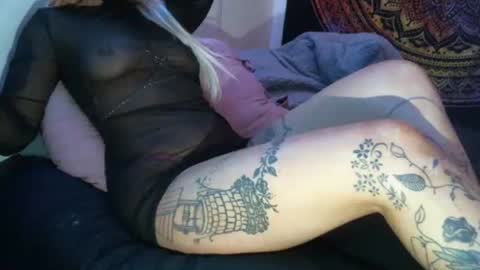 Leah online show from 12.16.24