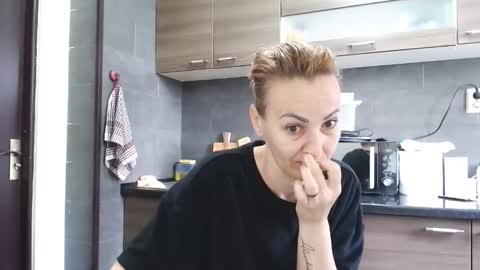 Snapshot of no_limit_coupl3 chatting on 09.11.25 no_limit_coupl3 online show from 09.11.25