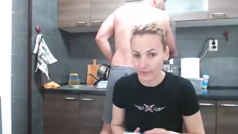 Snapshot of no_limit_coupl3 chatting on 09.26.25 no_limit_coupl3 online show from 09.26.25