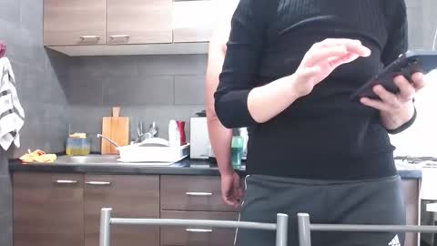 Snapshot of no_limit_coupl3 chatting on 09.28.25 no_limit_coupl3 online show from 09.28.25