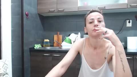 Snapshot of no_limit_coupl3 chatting on 10.04.25 no_limit_coupl3 online show from 10.04.25