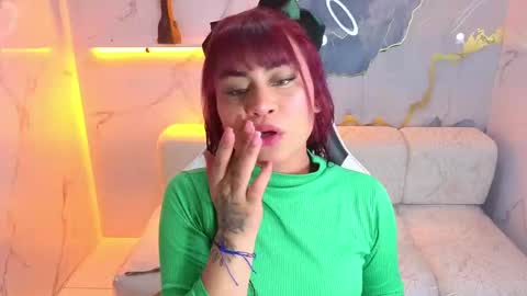 Noa  online show from 11.11.25