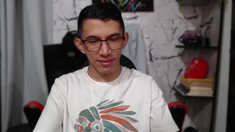 Snapshot of noah_89r chatting on 12.08.24 Sebastian online show from 12.08.24