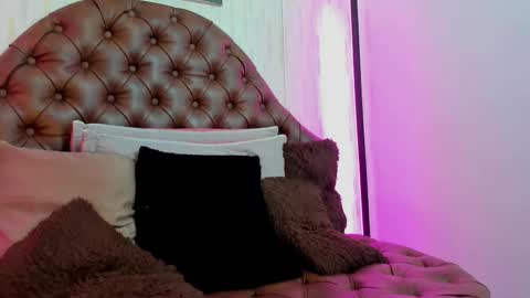 Noah Blake online show from 09.26.25