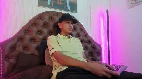 Noah Blake online show from 09.27.25