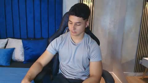 Snapshot of noah_clarkk chatting on 06.17.26 Noah online show from 06.17.26