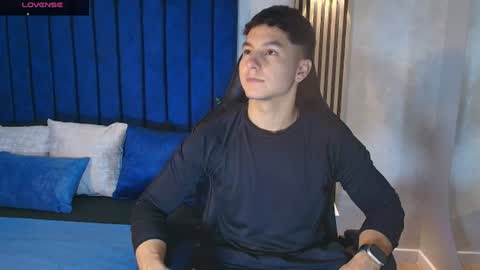 Snapshot of noah_clarkk chatting on 06.18.26 Noah online show from 06.18.26