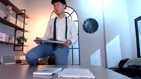 noah_dupont_ online show from 09.25.25