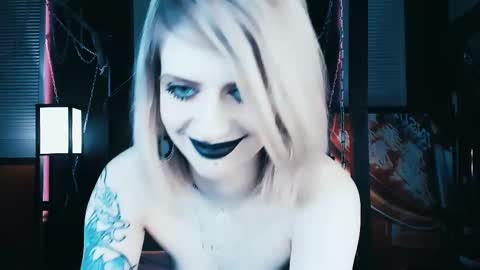REAL name LiaDM are always open online show from 02.13.25