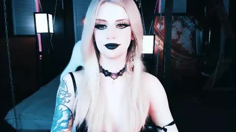 REAL name LiaDM are always open online show from 02.14.25