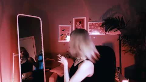 REAL name LiaDM are always open online show from 10.10.25