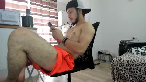 Snapshot of noah_happy07 chatting on 02.14.25 Noah online show from 02.14.25