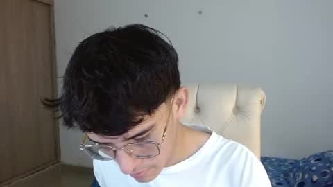 Snapshot of noah_millerx_ chatting on 06.25.26 noah online show from 06.25.26