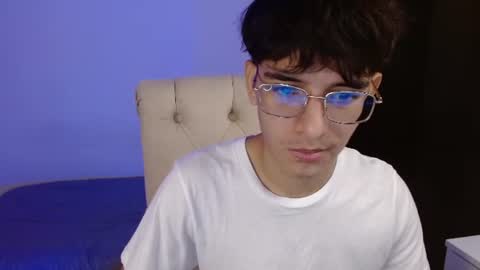 Snapshot of noah_millerx_ chatting on 07.17.26 noah online show from 07.17.26