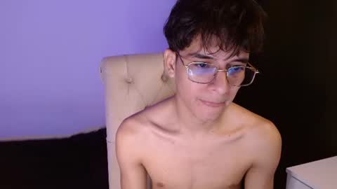 Snapshot of noah_millerx_ chatting on 07.25.26 noah online show from 07.25.26