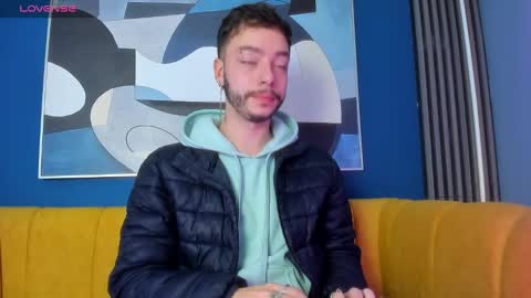 Snapshot of noah_ricci_ chatting on 12.21.24 online show from 12.21.24