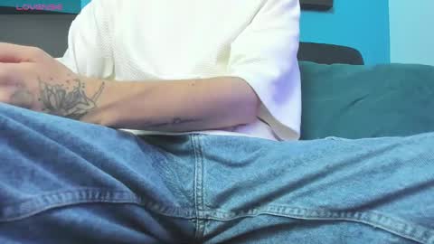 Snapshot of noah_ricci_ chatting on 12.22.24 online show from 12.22.24