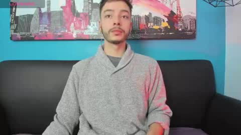 Snapshot of noah_ricci_ chatting on 01.02.25 online show from 01.02.25