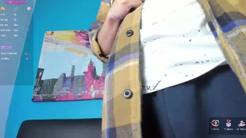 Snapshot of noah_ricci_ chatting on 02.06.25 online show from 02.06.25