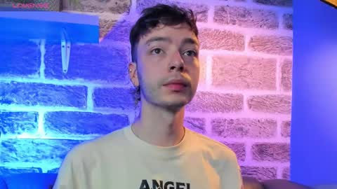 Snapshot of noah_ricci_ chatting on 09.20.25 online show from 09.20.25