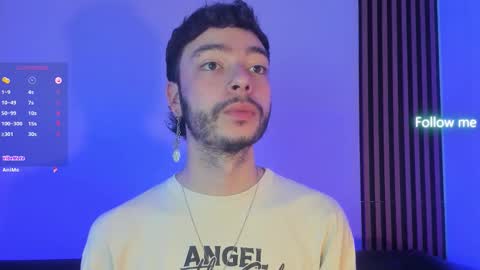 Snapshot of noah_ricci_ chatting on 10.12.25 online show from 10.12.25