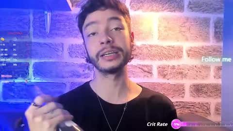 Snapshot of noah_ricci_ chatting on 10.18.25 online show from 10.18.25