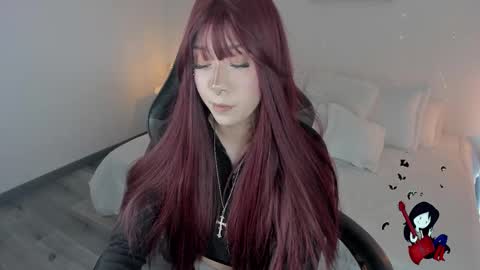 Snapshot of noahcryptic chatting on 10.22.25 Noah online show from 10.22.25