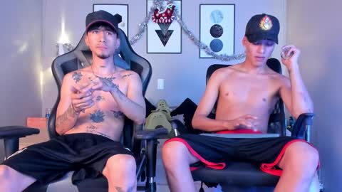 Snapshot of noahdaviss chatting on 12.07.24 noahdaviss online show from 12.07.24